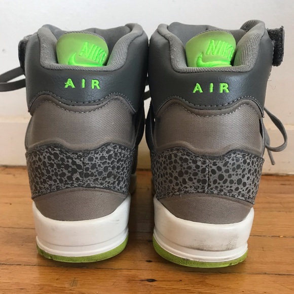 Nike Air Revolution Sky Hi Wedge Sneakers 6.5 - Picture 5 of 8